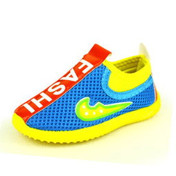 中泰童鞋 加盟店優(yōu)勢(shì)與鞋業(yè)發(fā)展前景